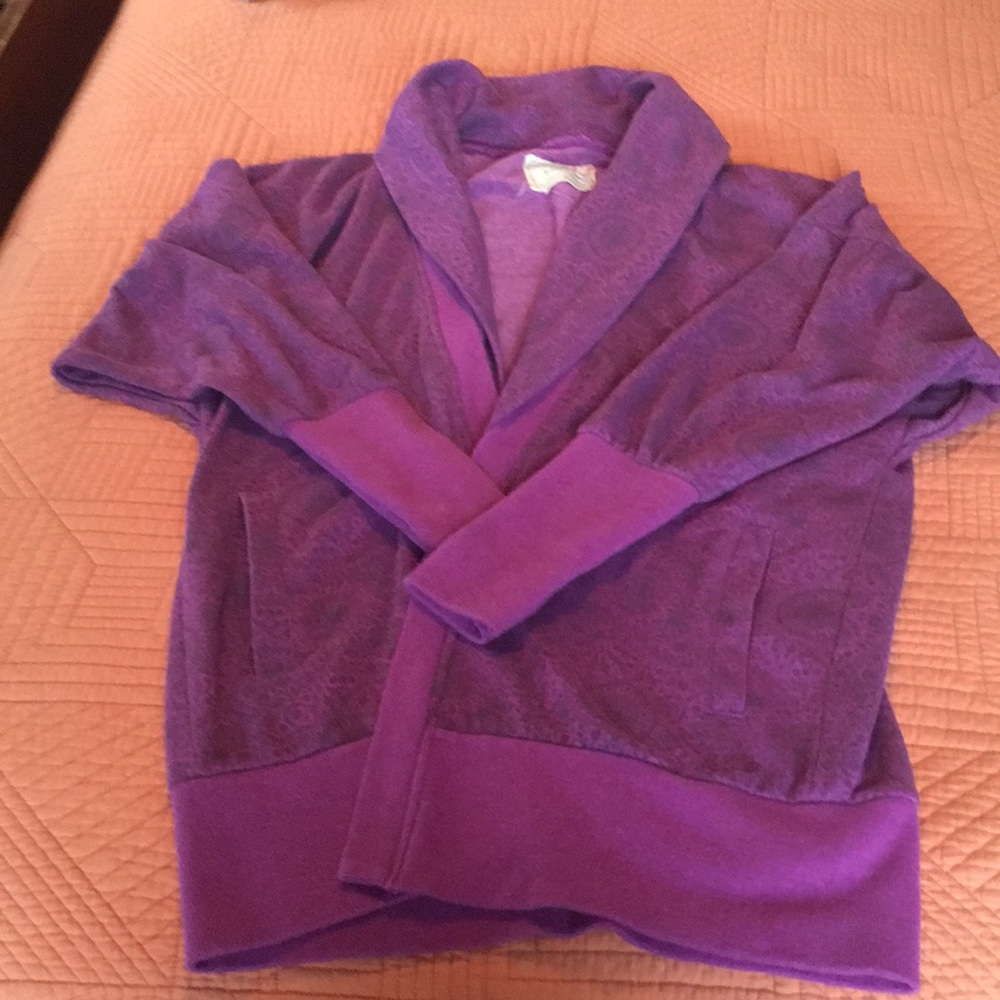 Alternative Apparel sweatshirt